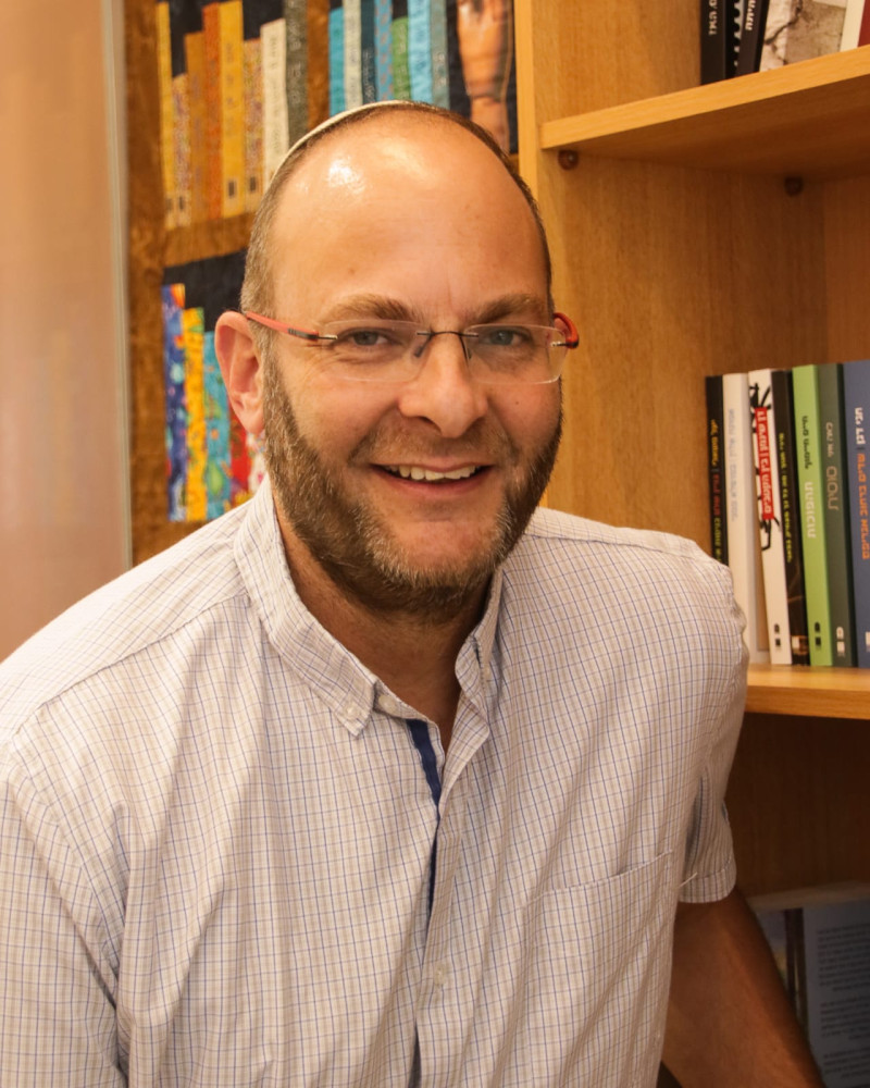 לטפס על ״סולם גנבים״